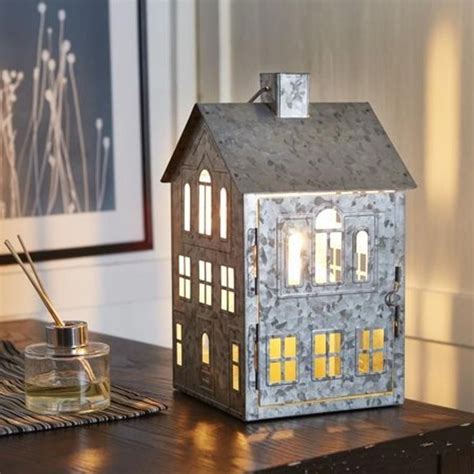 Synovana House Shaped Metal Tabletop Centerpiece 